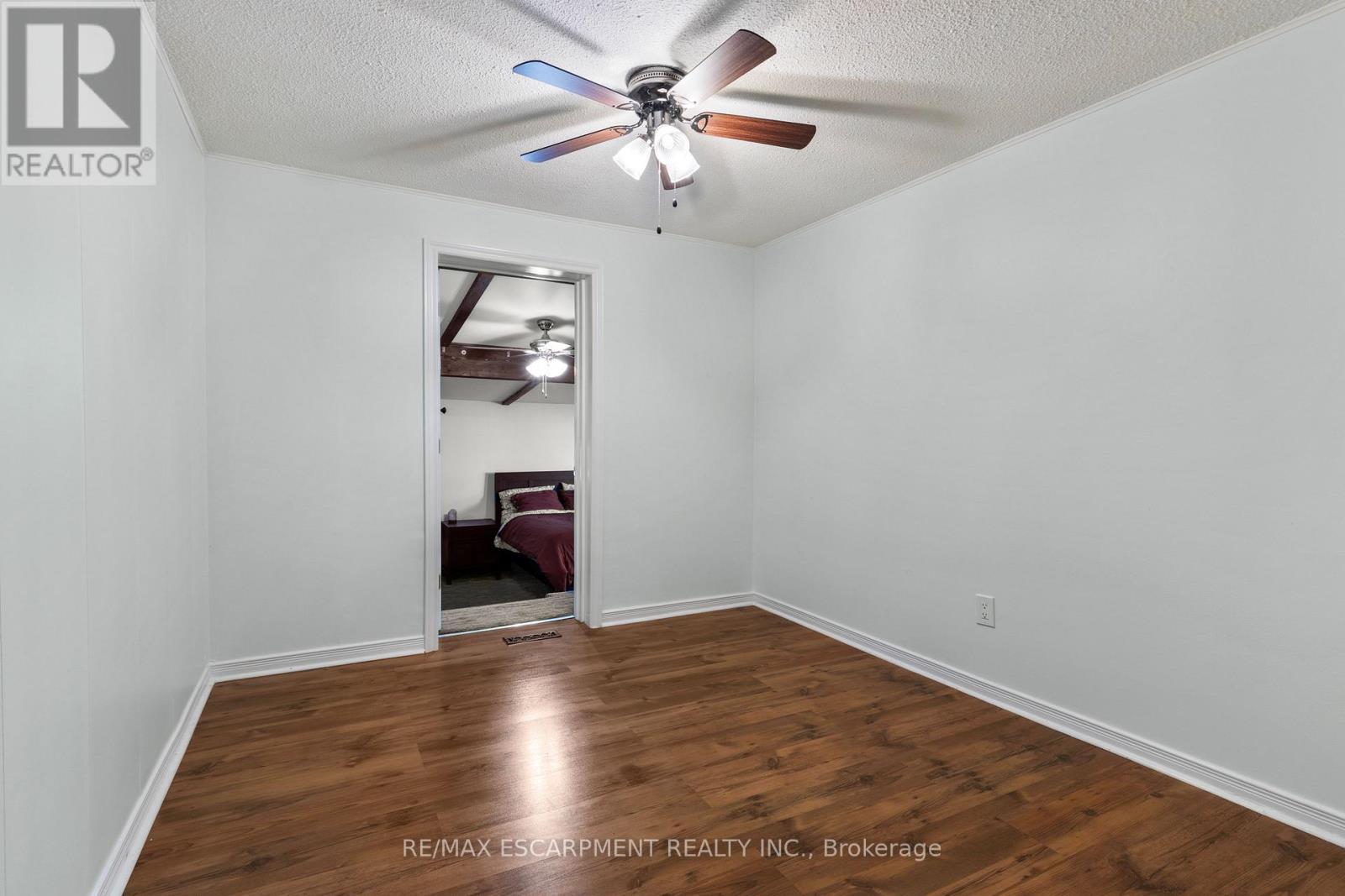 50 Gledhill Crescent, Hamilton, Ontario  L9C 6H4 - Photo 25 - X12488478