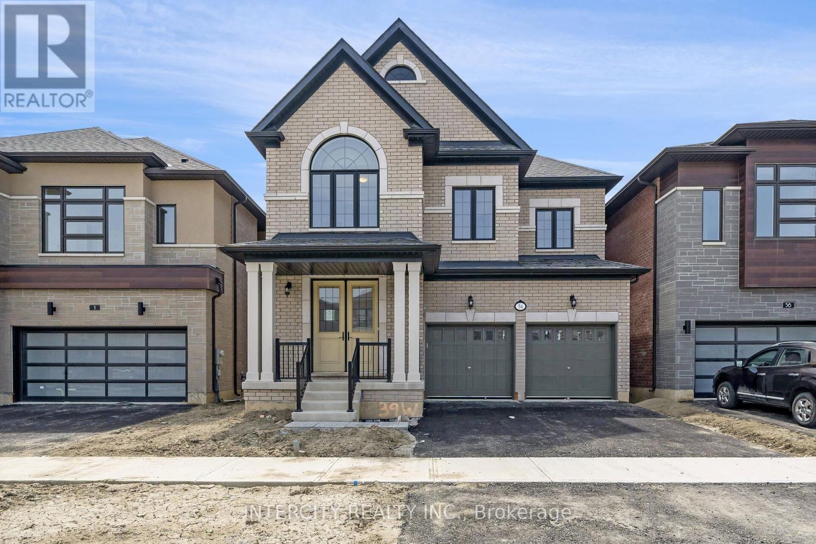54 CLAREMONT DRIVE, Brampton, Ontario