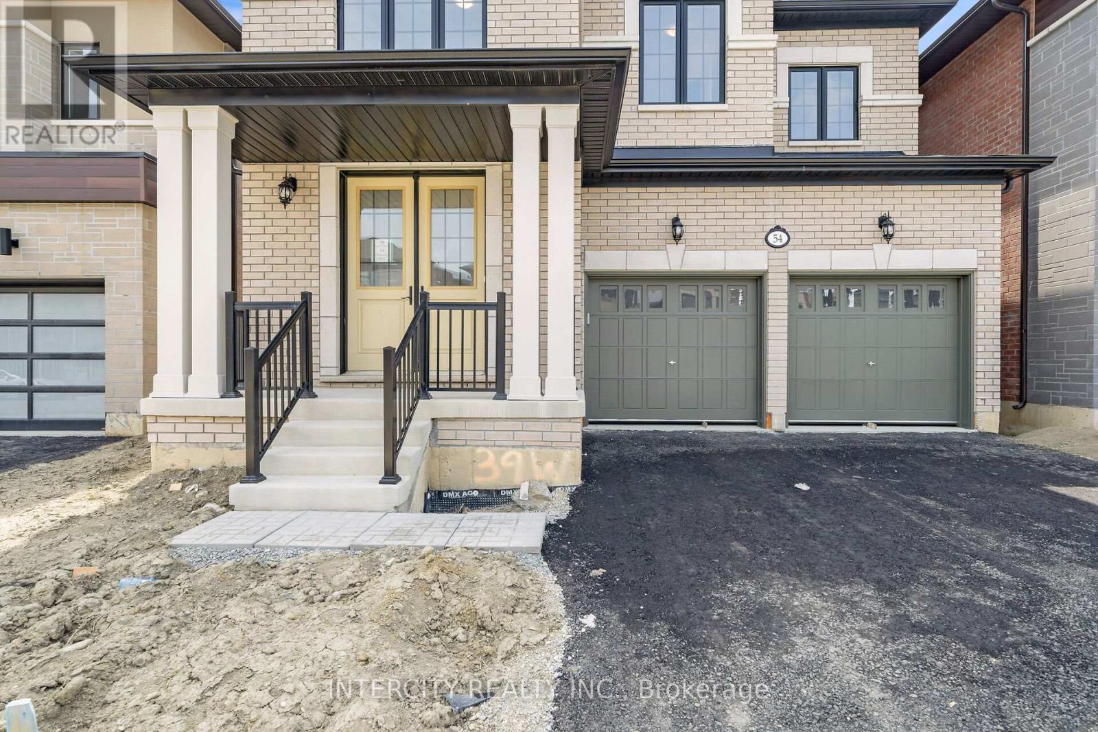 54 Claremont Drive, Brampton, Ontario  L6R 4G3 - Photo 2 - W12539440