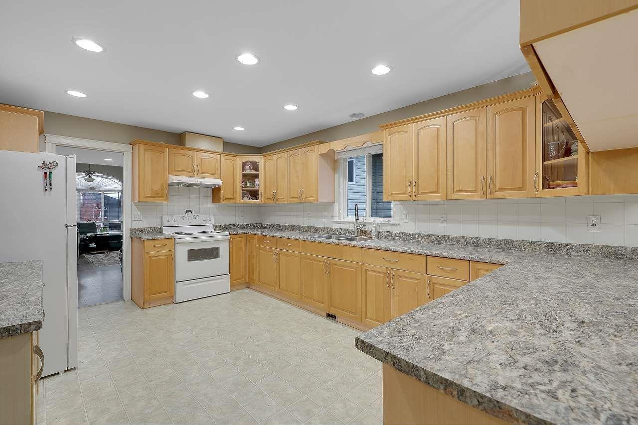 8010 Topper Drive, Mission, British Columbia  V2V 7B5 - Photo 11 - R3067009