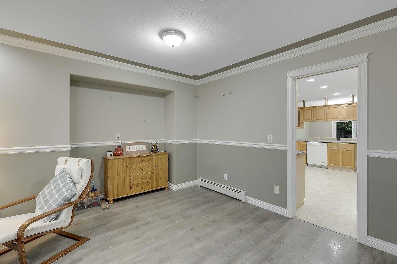 8010 Topper Drive, Mission, British Columbia  V2V 7B5 - Photo 6 - R3067009