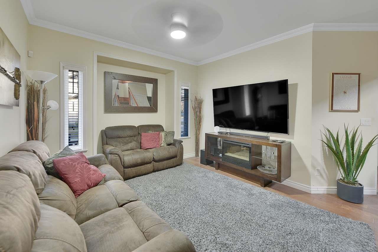 6843 192nd Street, Surrey, British Columbia  V4N 0Z6 - Photo 28 - R3067012