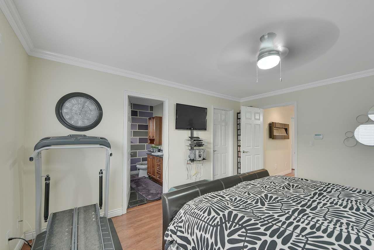 6843 192nd Street, Surrey, British Columbia  V4N 0Z6 - Photo 40 - R3067012