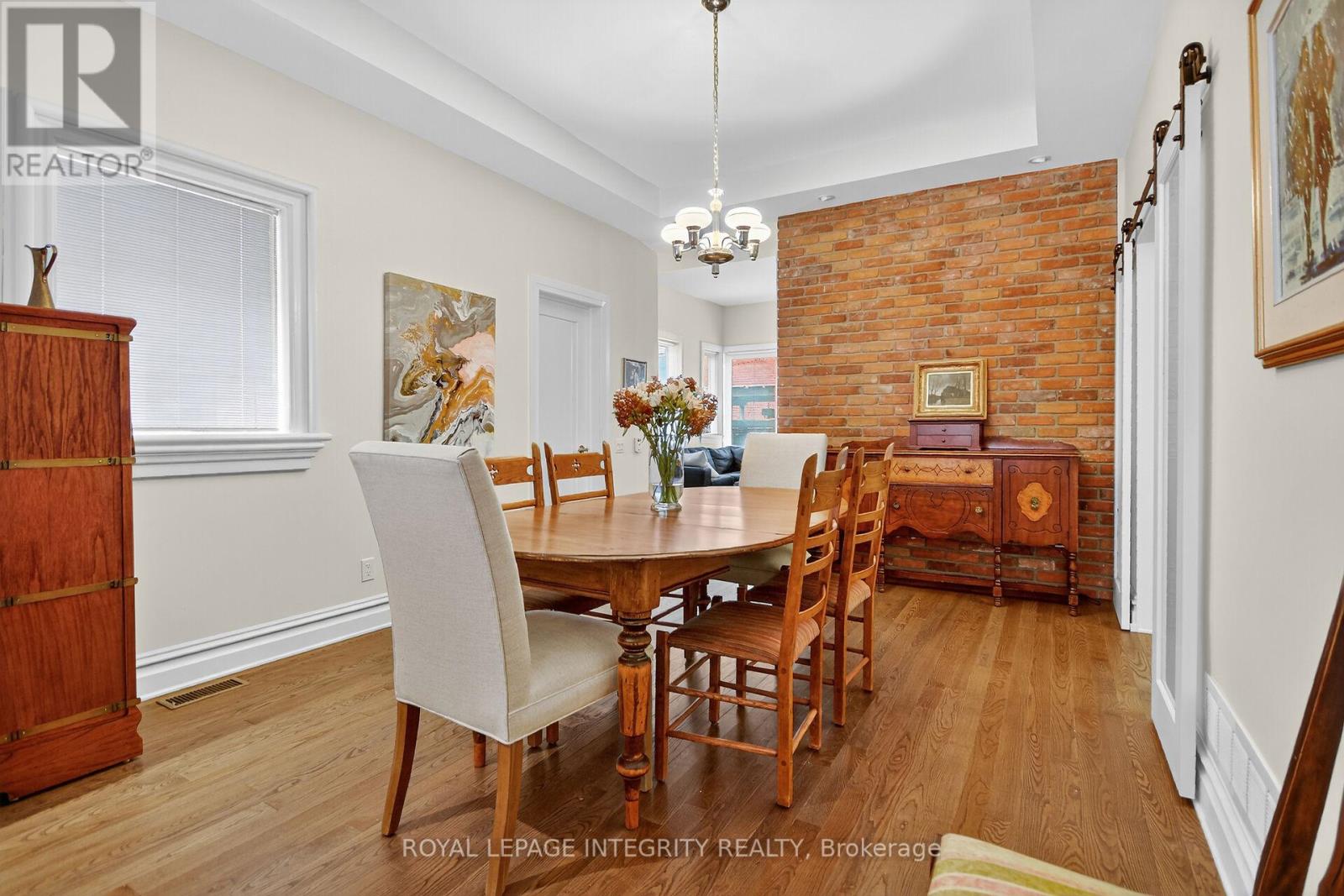 200 Cartier Street, Ottawa, Ontario  K2P 1L2 - Photo 10 - X12539480