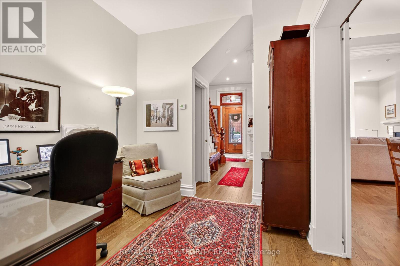 200 Cartier Street, Ottawa, Ontario  K2P 1L2 - Photo 15 - X12539480