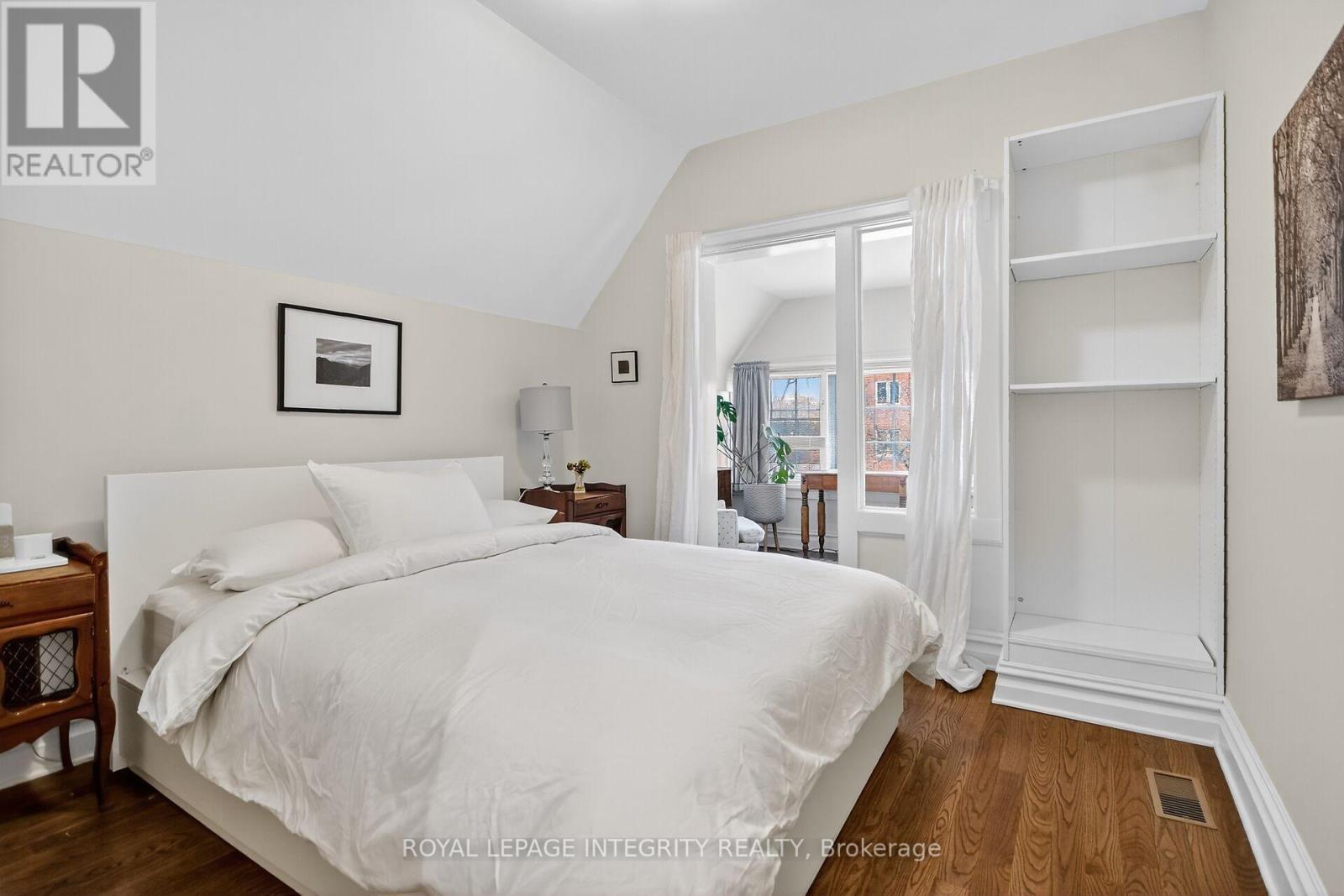 200 Cartier Street, Ottawa, Ontario  K2P 1L2 - Photo 36 - X12539480