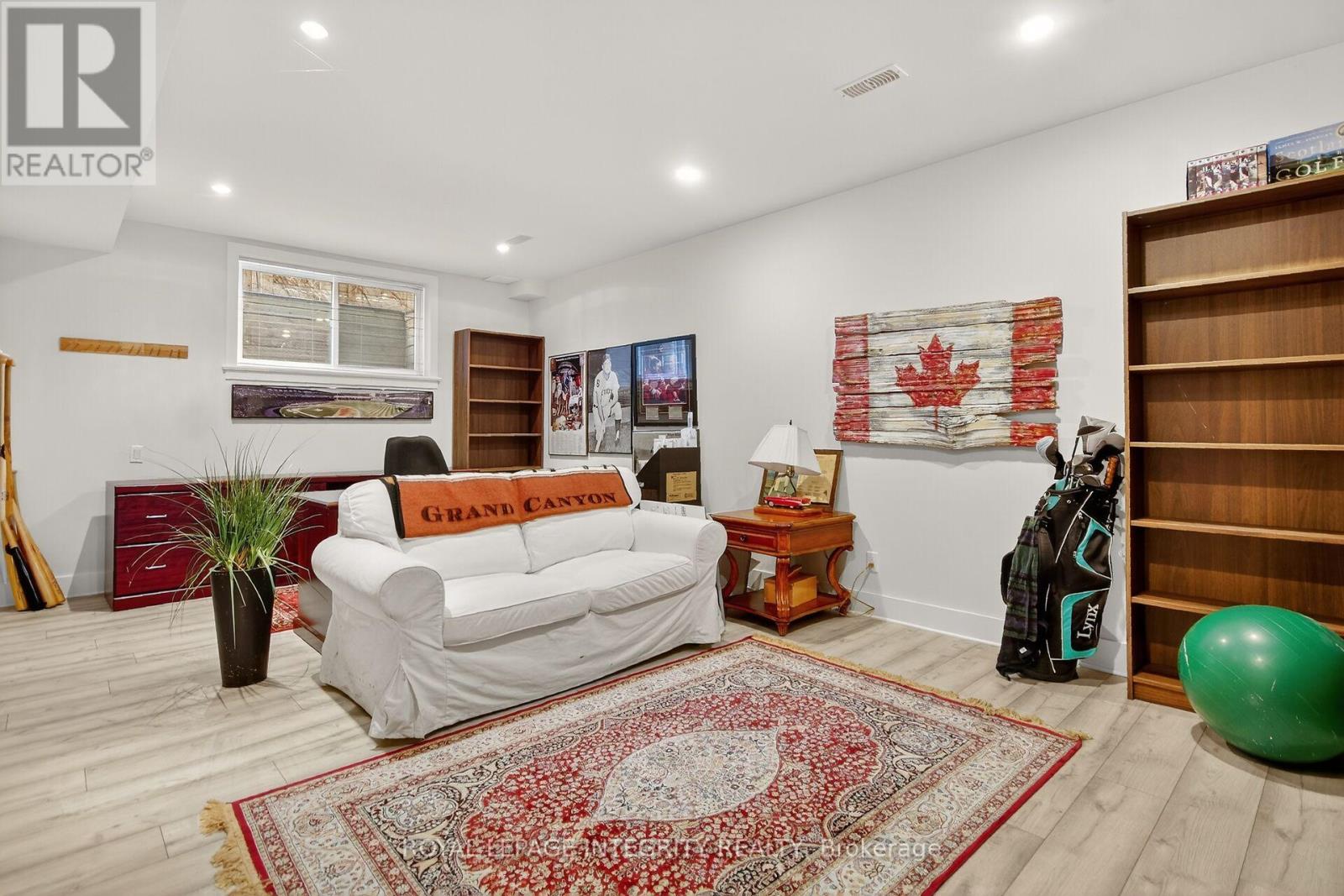 200 Cartier Street, Ottawa, Ontario  K2P 1L2 - Photo 39 - X12539480