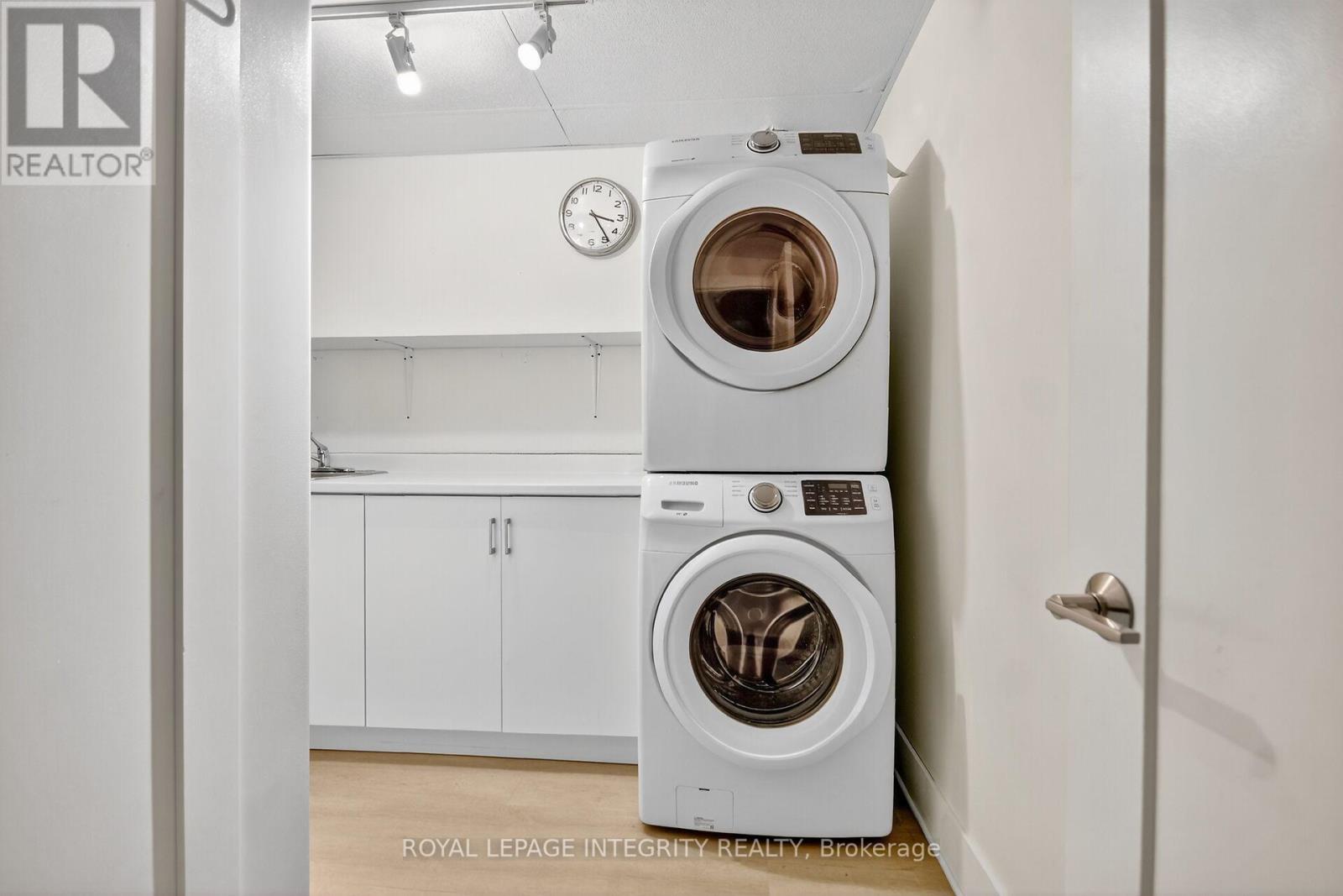 200 Cartier Street, Ottawa, Ontario  K2P 1L2 - Photo 43 - X12539480