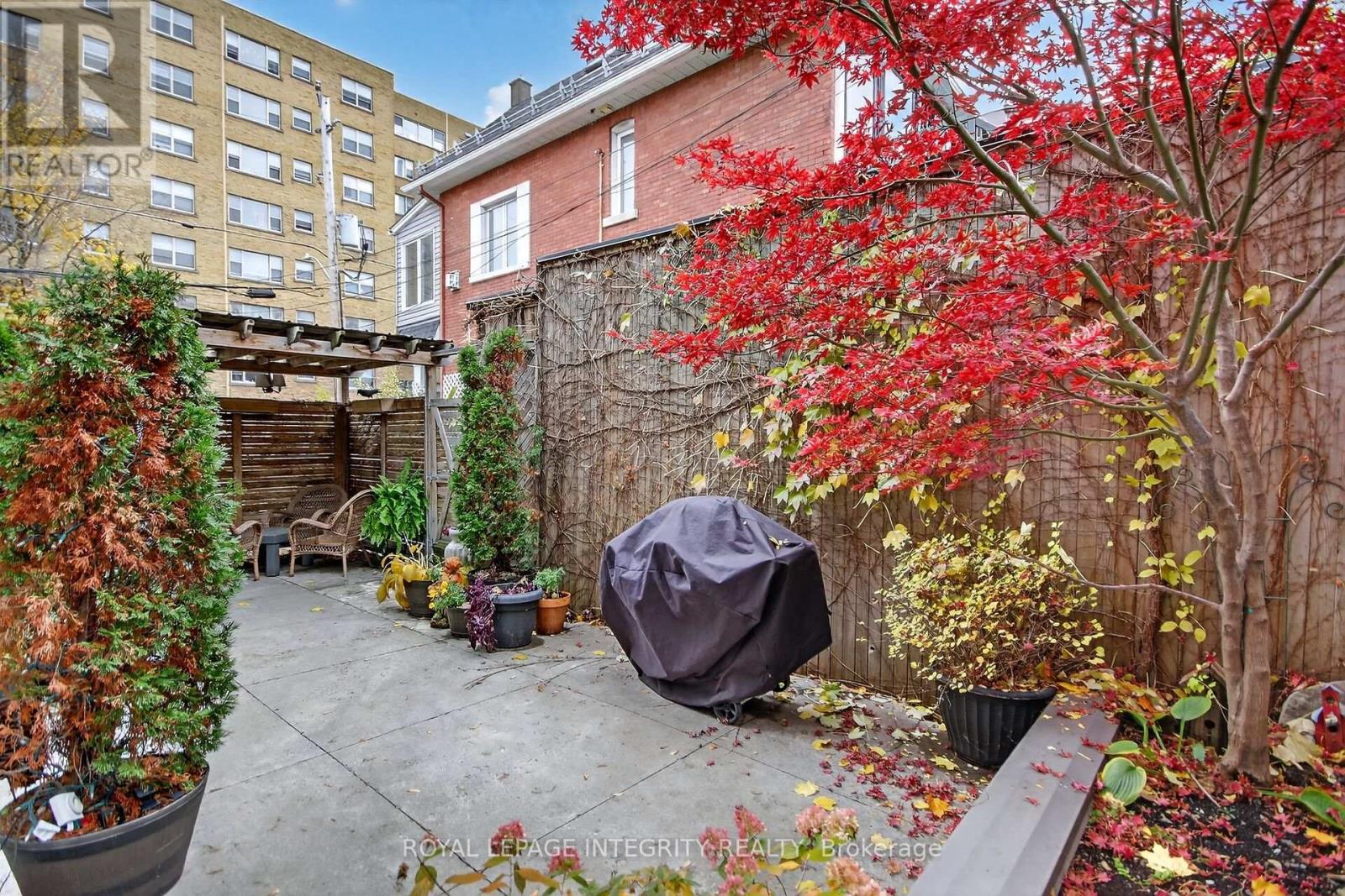 200 Cartier Street, Ottawa, Ontario  K2P 1L2 - Photo 46 - X12539480