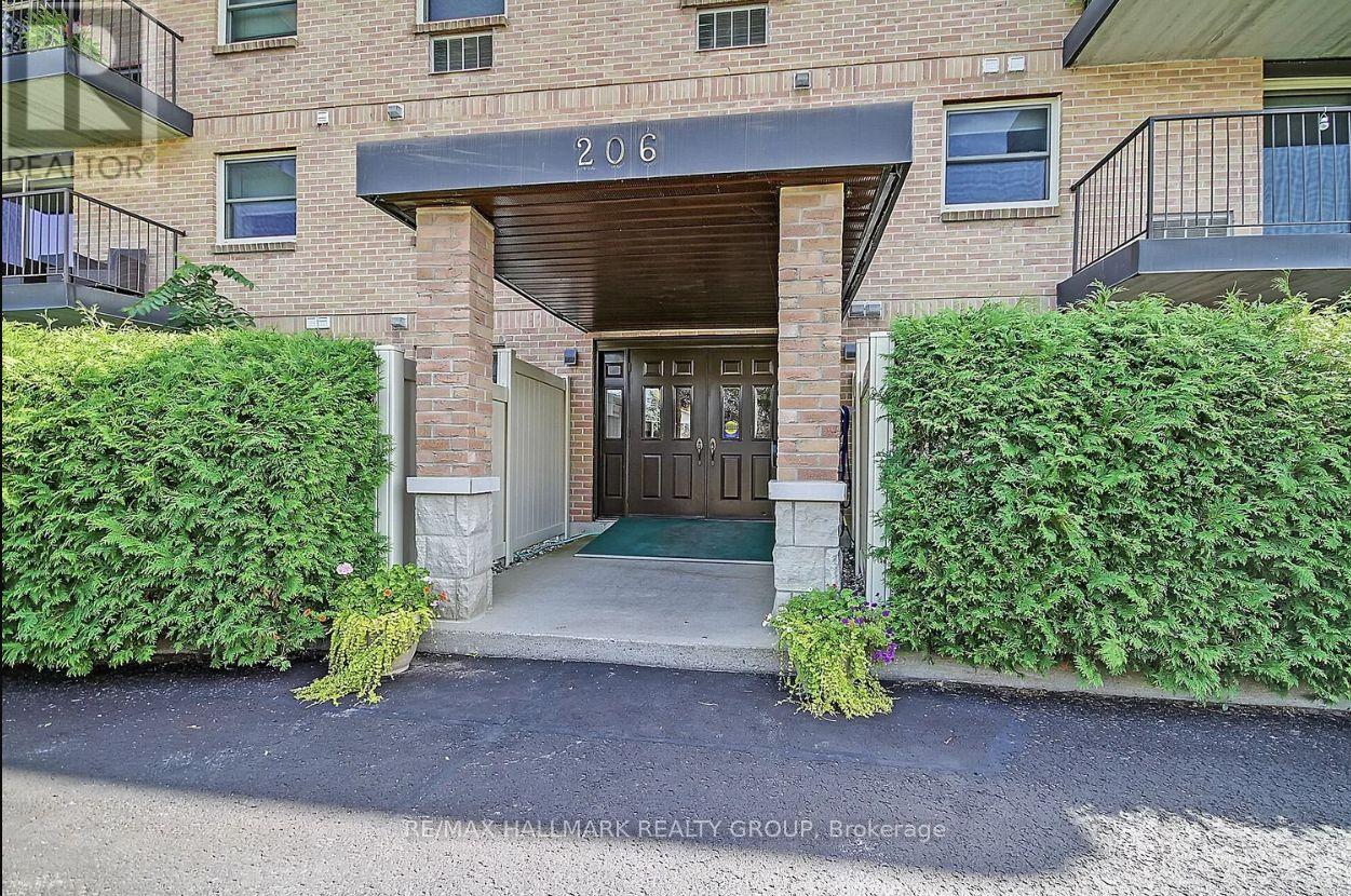 104 - 206 Woodward Street, Carleton Place, Ontario K7C 4E9 - Photo 3 - X12538400