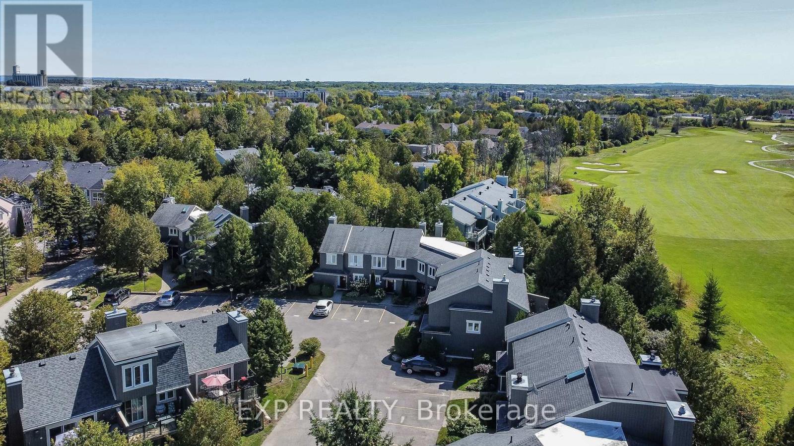 38 - 133 Fairway Crescent, Collingwood, Ontario  L9Y 5B4 - Photo 2 - S12418026