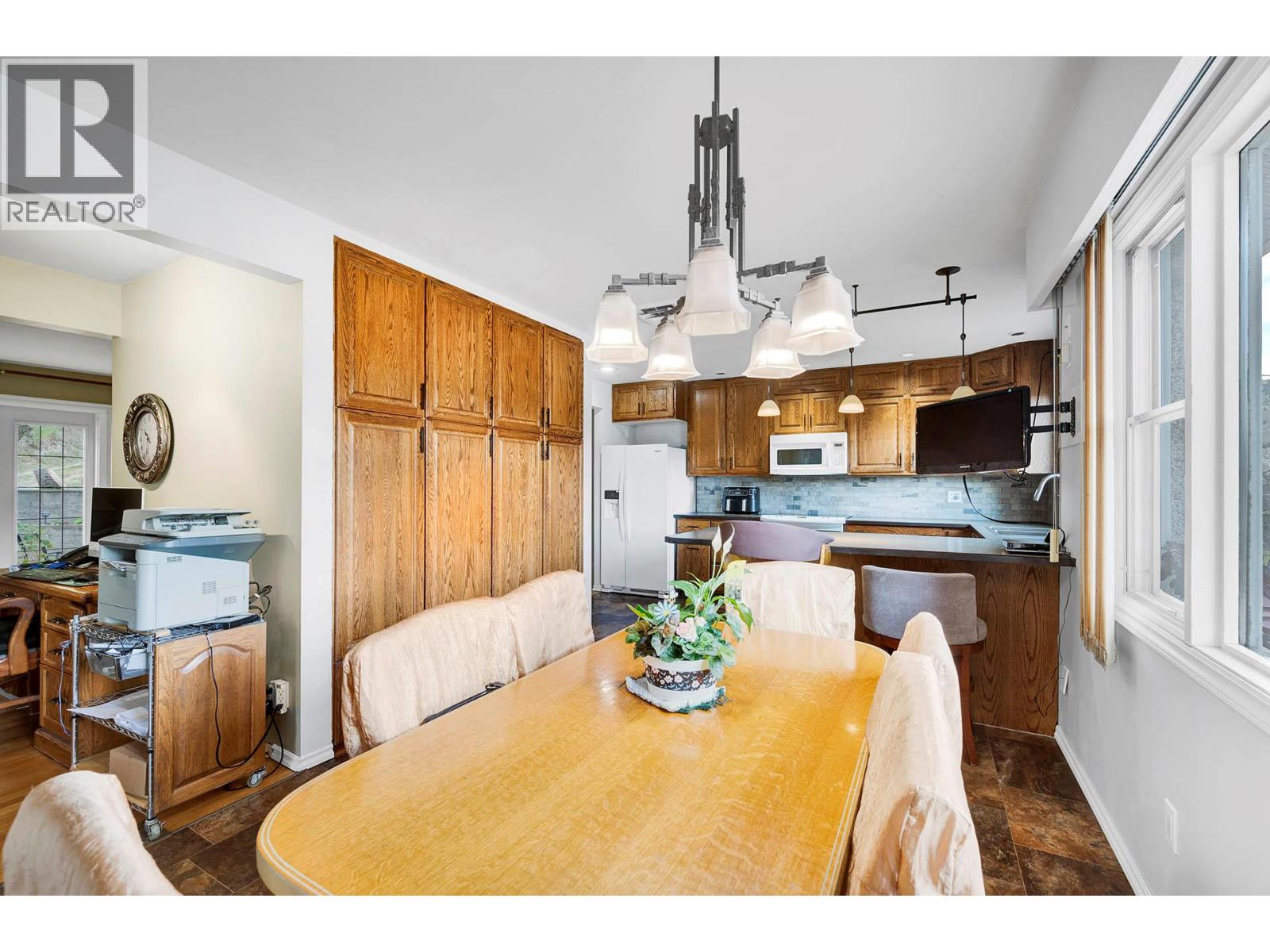 357 Ridge Road, Kamloops, British Columbia  V2C 4Y9 - Photo 17 - 10348757