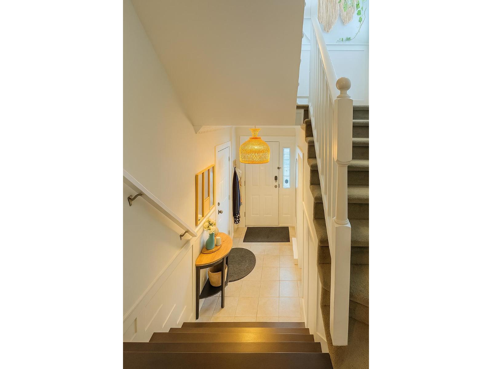 104 19352 Fraser Highway, Surrey, British Columbia  V3S 6K6 - Photo 3 - R3066297