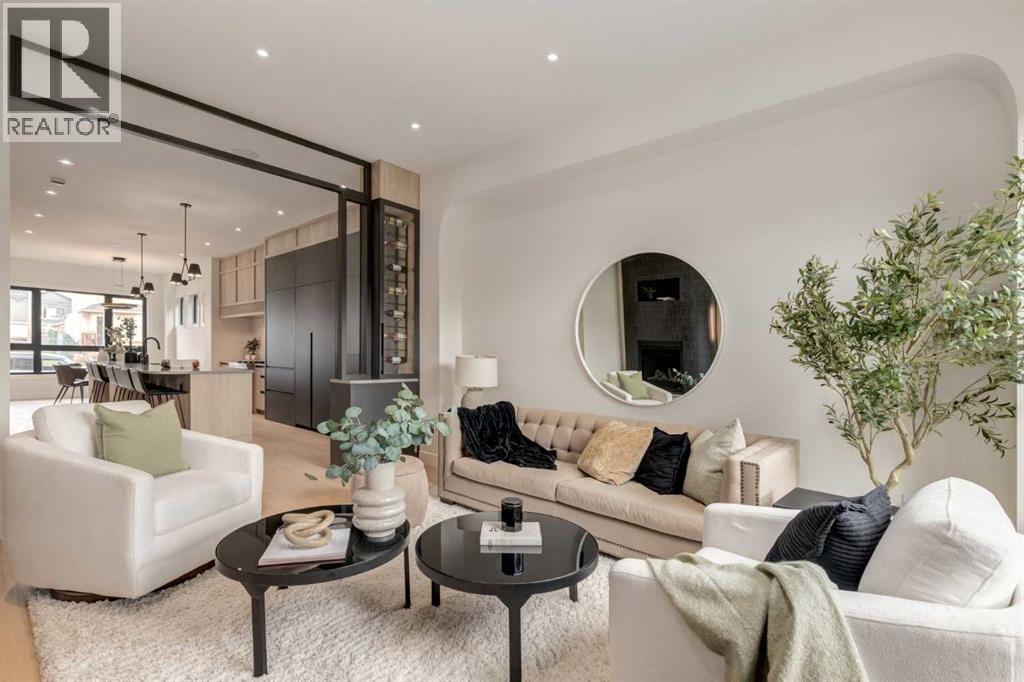 637 51 Avenue Sw, Calgary, Alberta  T2V 0A6 - Photo 8 - A2269522