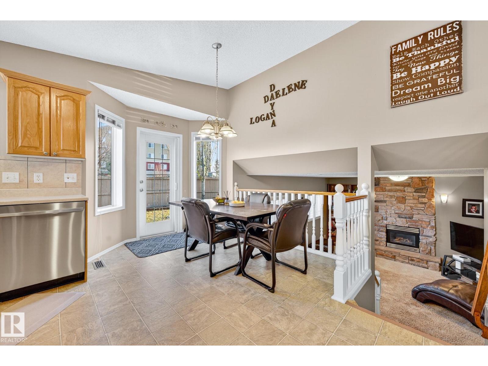 8304 170 Av Nw, Edmonton, Alberta  T5Z 3G8 - Photo 11 - E4465531