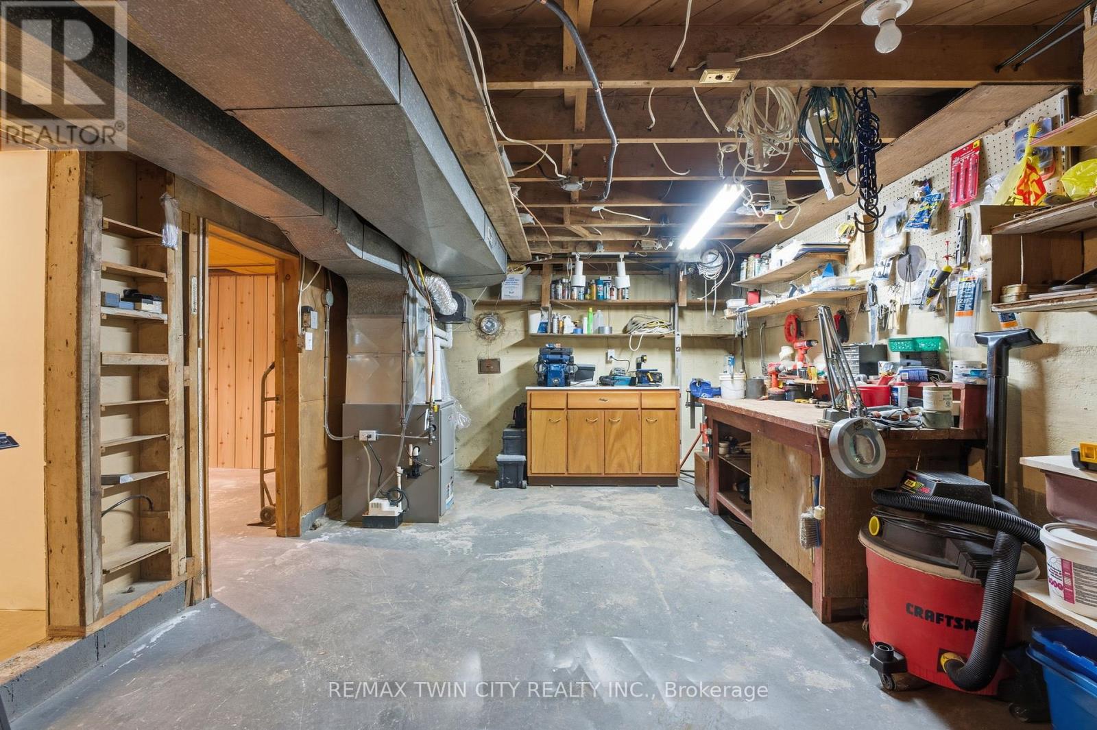 9 Waddington Street, Brantford, Ontario  N3R 2R2 - Photo 20 - X12537766