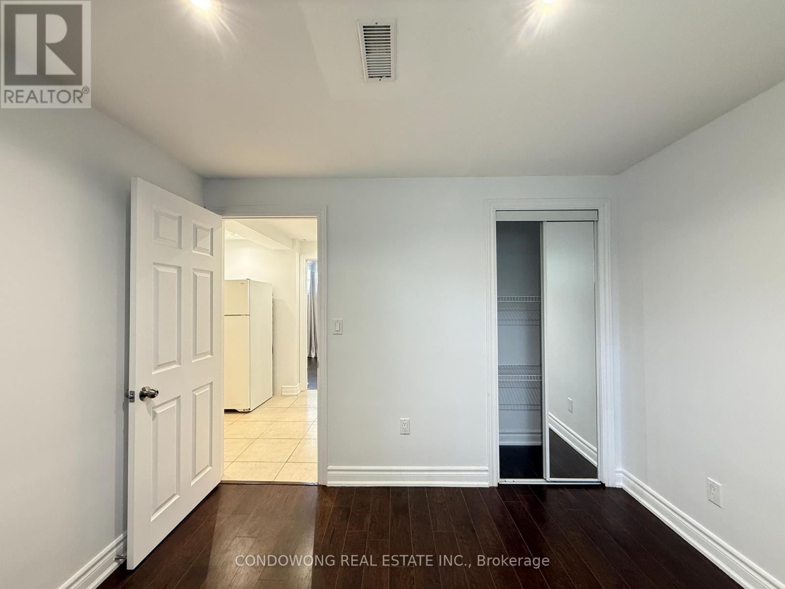 3 Alamosa Drive, Toronto, Ontario  M2J 2N6 - Photo 17 - C12539506