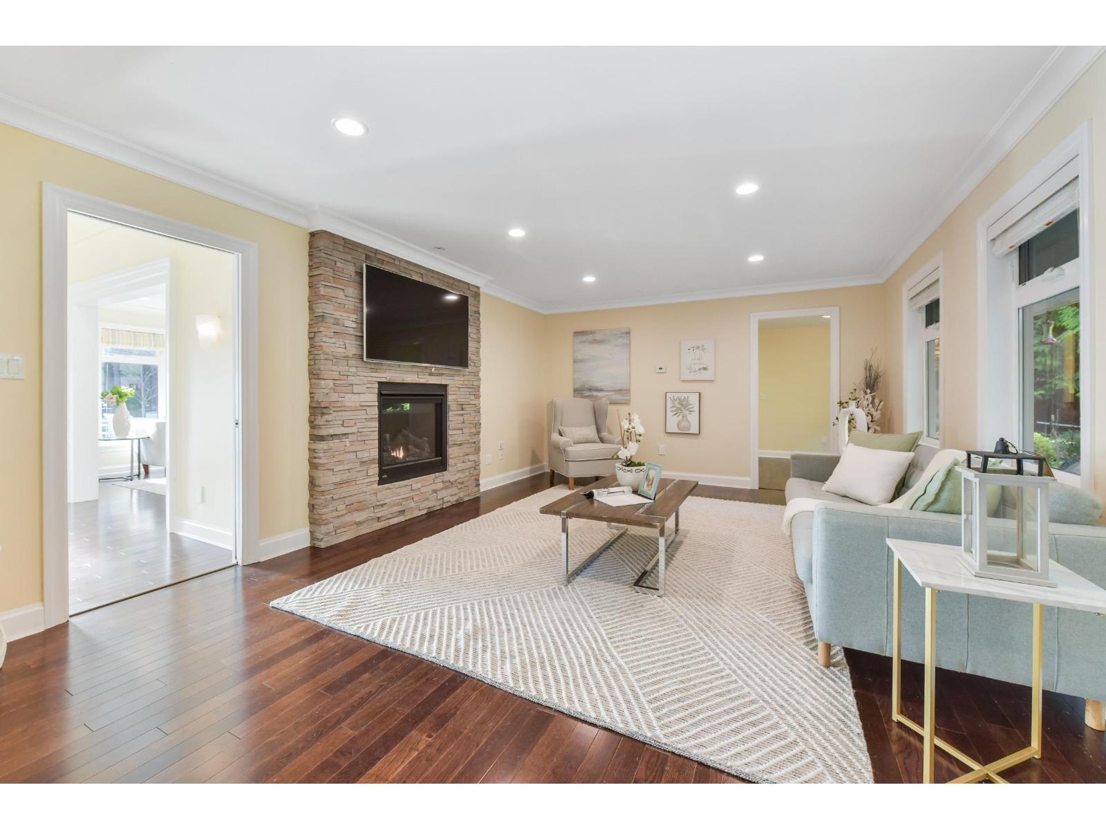 1944 133b Street, Surrey, British Columbia  V4A 7S7 - Photo 12 - R3067008