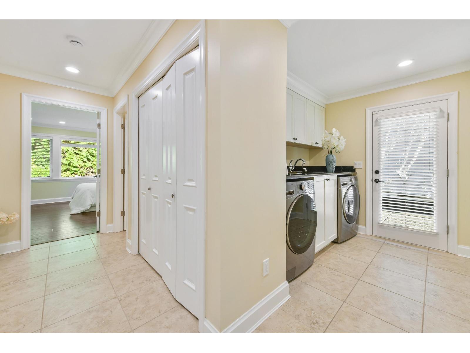 1944 133b Street, Surrey, British Columbia  V4A 7S7 - Photo 29 - R3067008