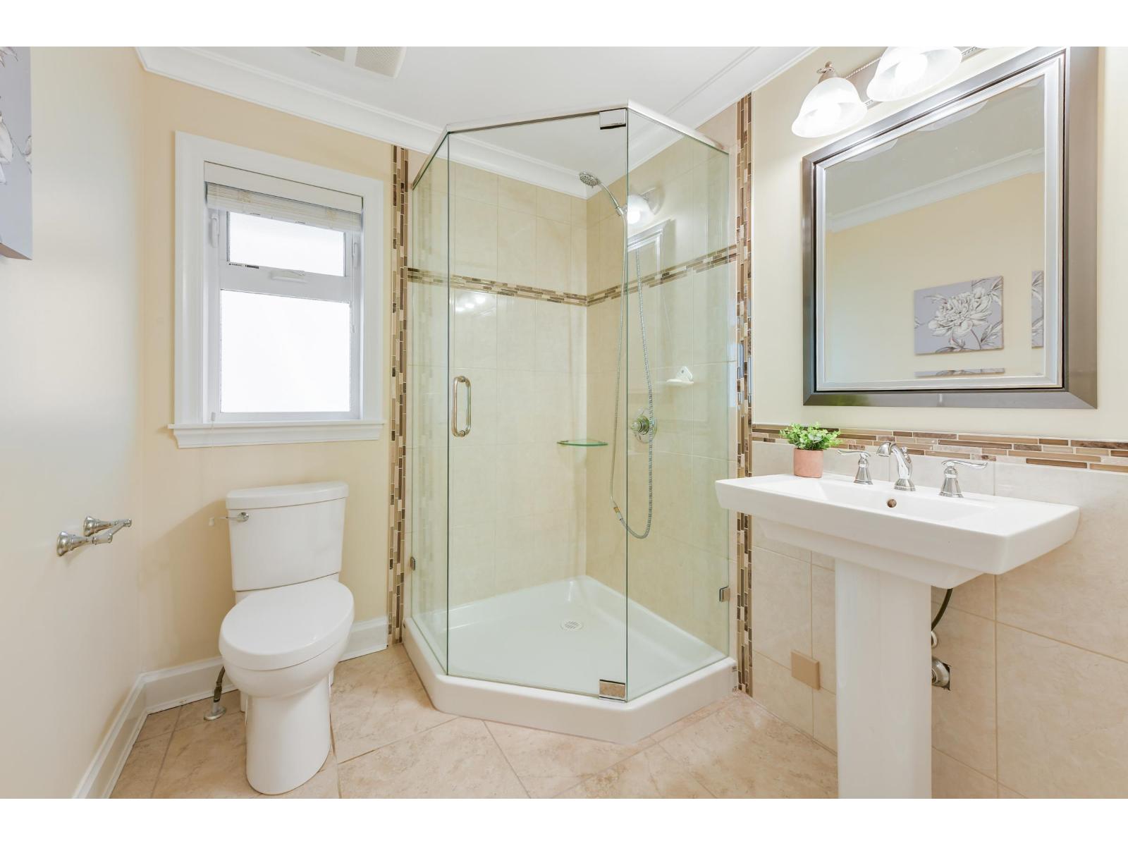 1944 133b Street, Surrey, British Columbia  V4A 7S7 - Photo 30 - R3067008