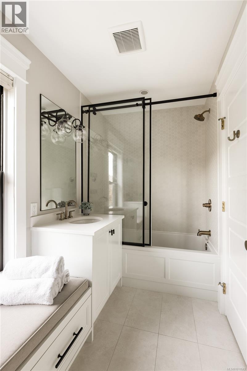 222 Dallas Rd, Victoria, British Columbia  V8V 1A5 - Photo 33 - 1011643