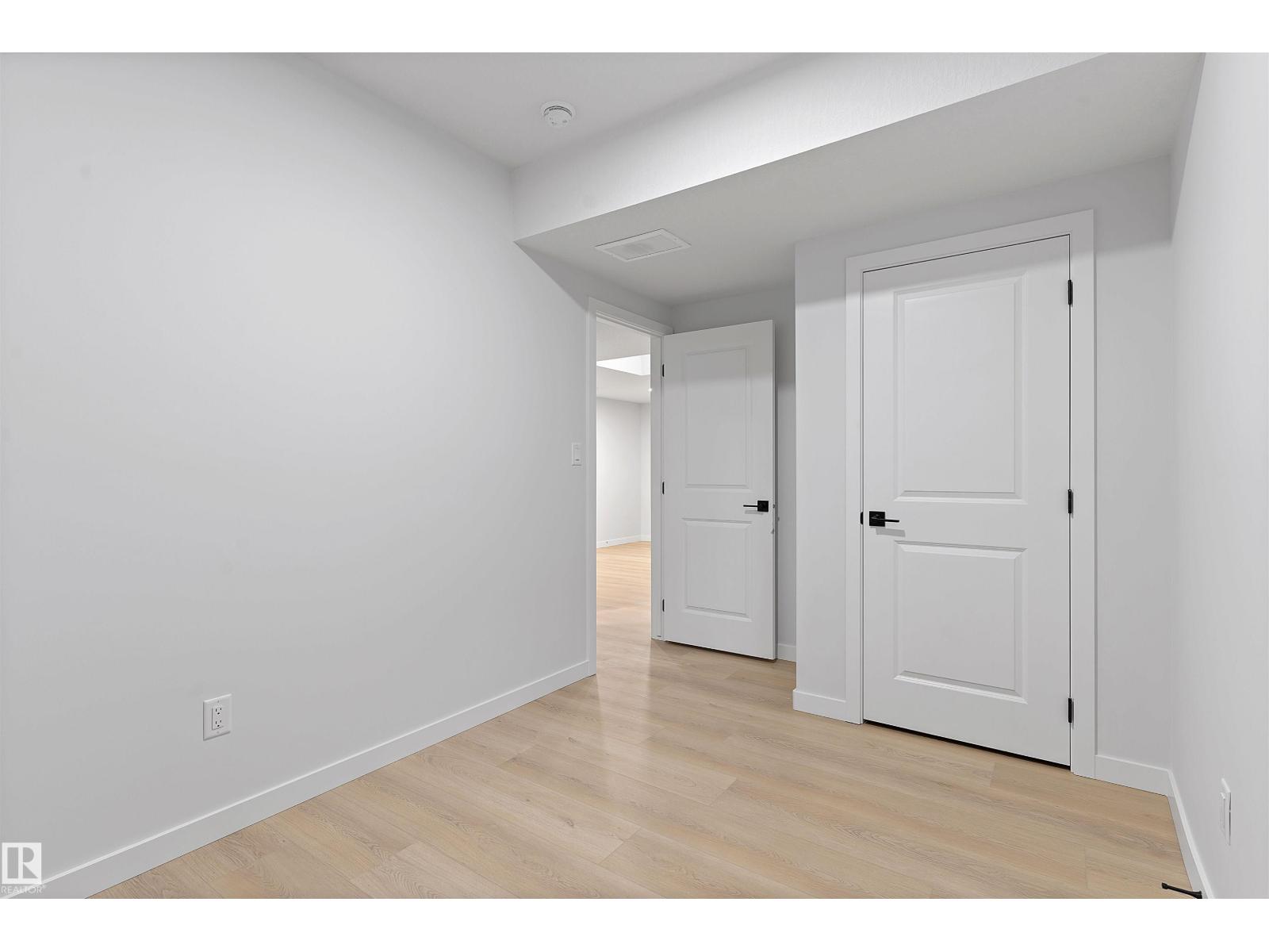 6385 King Wd Sw, Edmonton, Alberta  T6W 5J3 - Photo 23 - E4465417