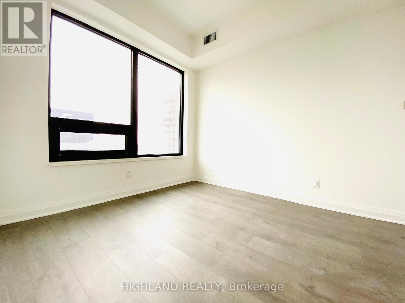 3209 - 4015 The Exchange Street, Mississauga, Ontario  L5B 0N9 - Photo 7 - W12539476