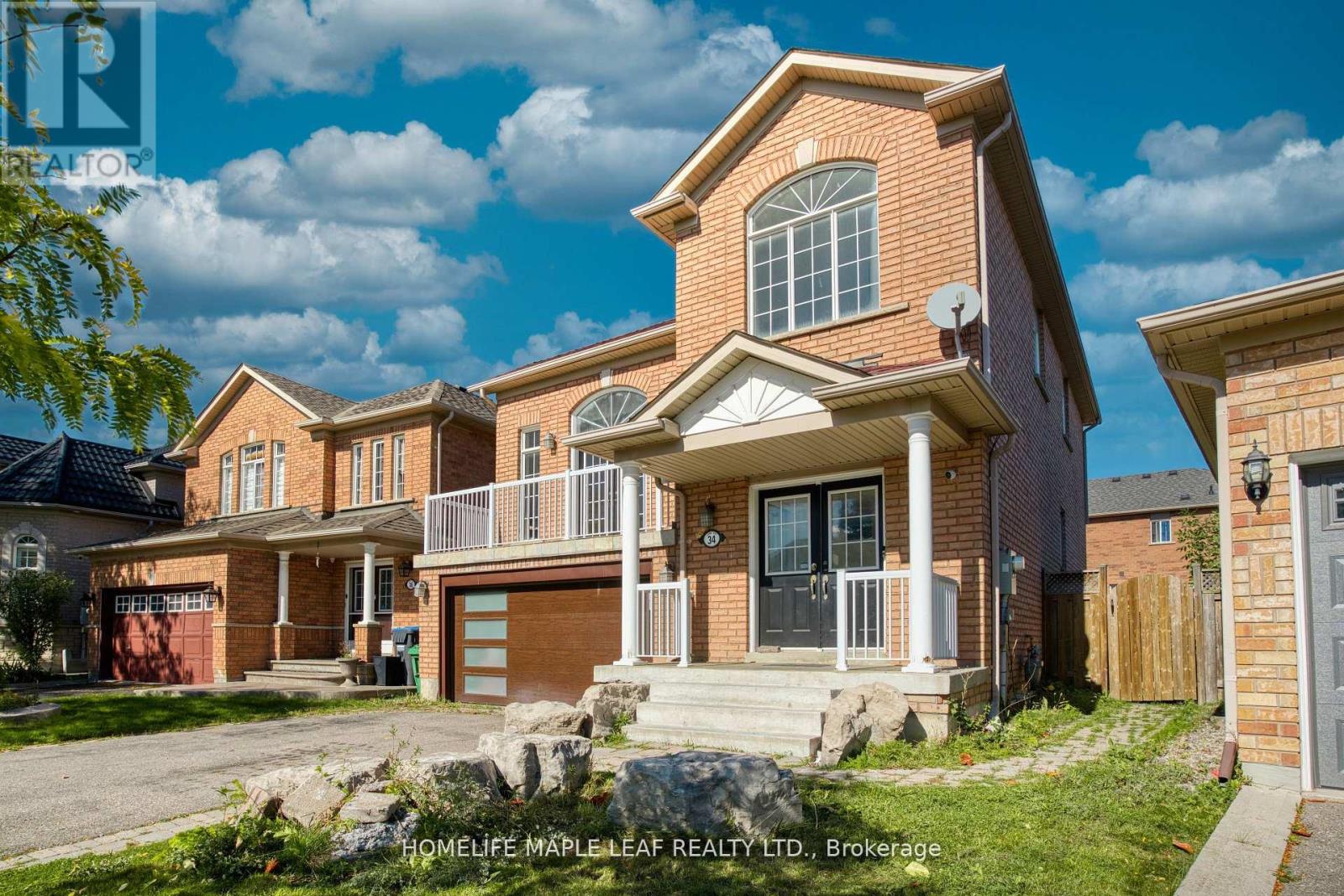 34 LORMEL GATE, Brampton, Ontario