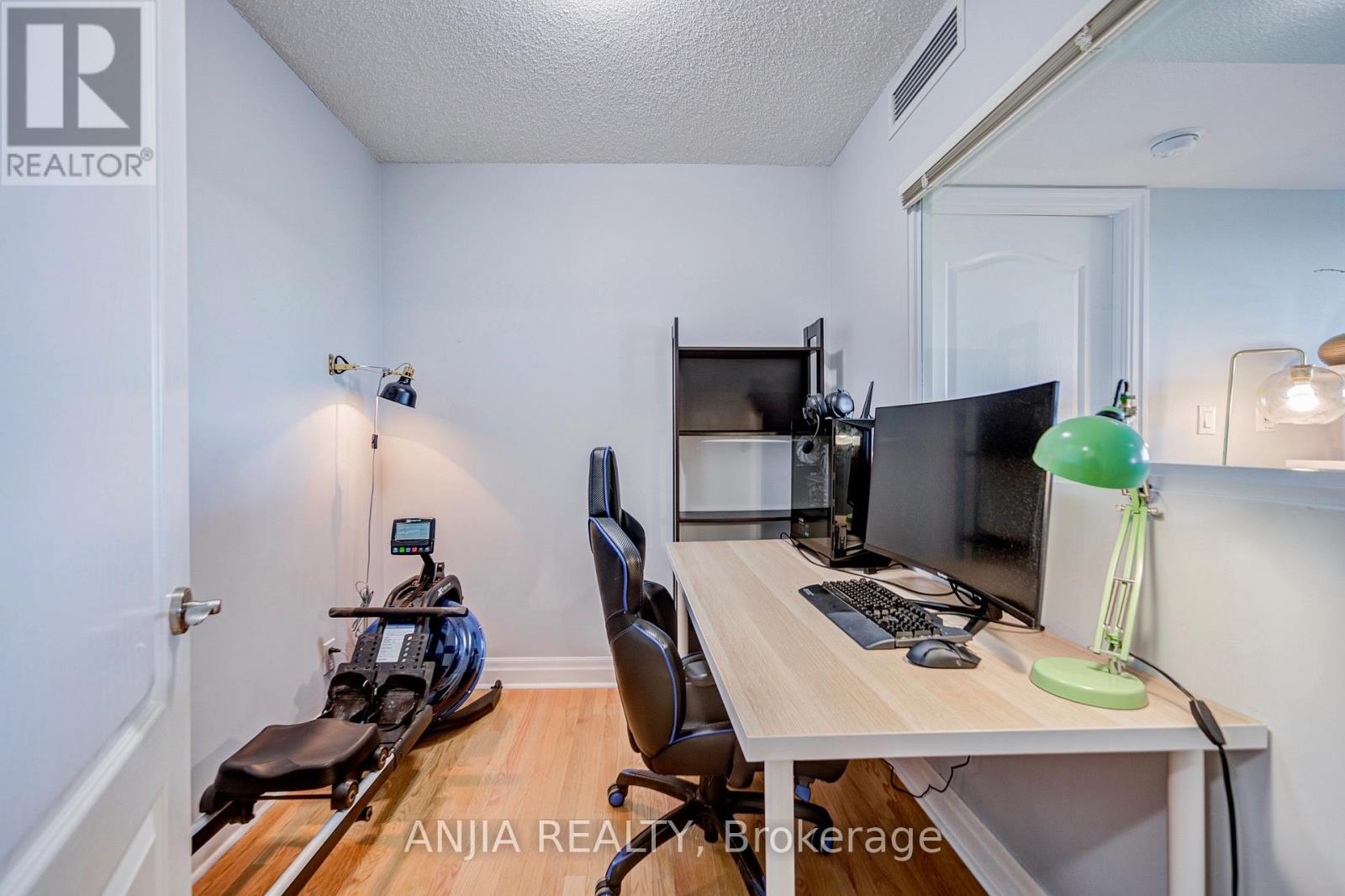 808 - 188 Doris Avenue, Toronto, Ontario  M2N 6Z5 - Photo 16 - C12487046