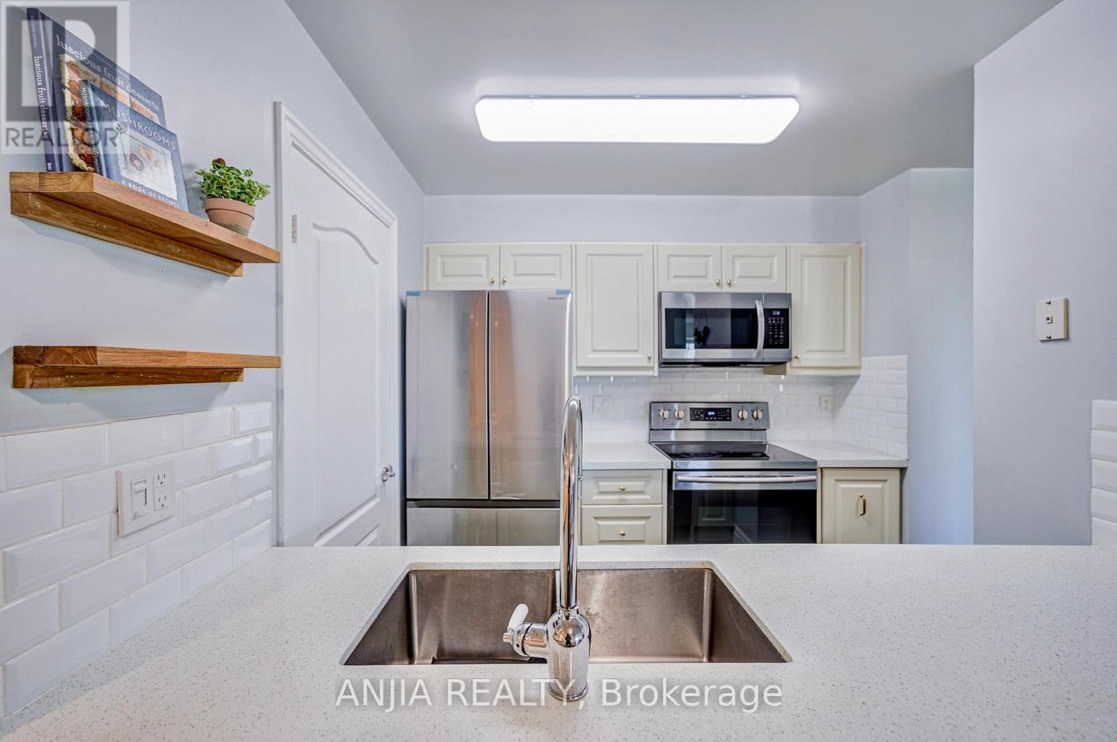 808 - 188 Doris Avenue, Toronto, Ontario  M2N 6Z5 - Photo 6 - C12487046