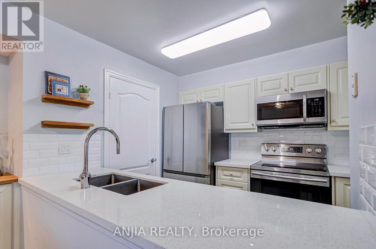 808 - 188 Doris Avenue, Toronto, Ontario  M2N 6Z5 - Photo 9 - C12487046