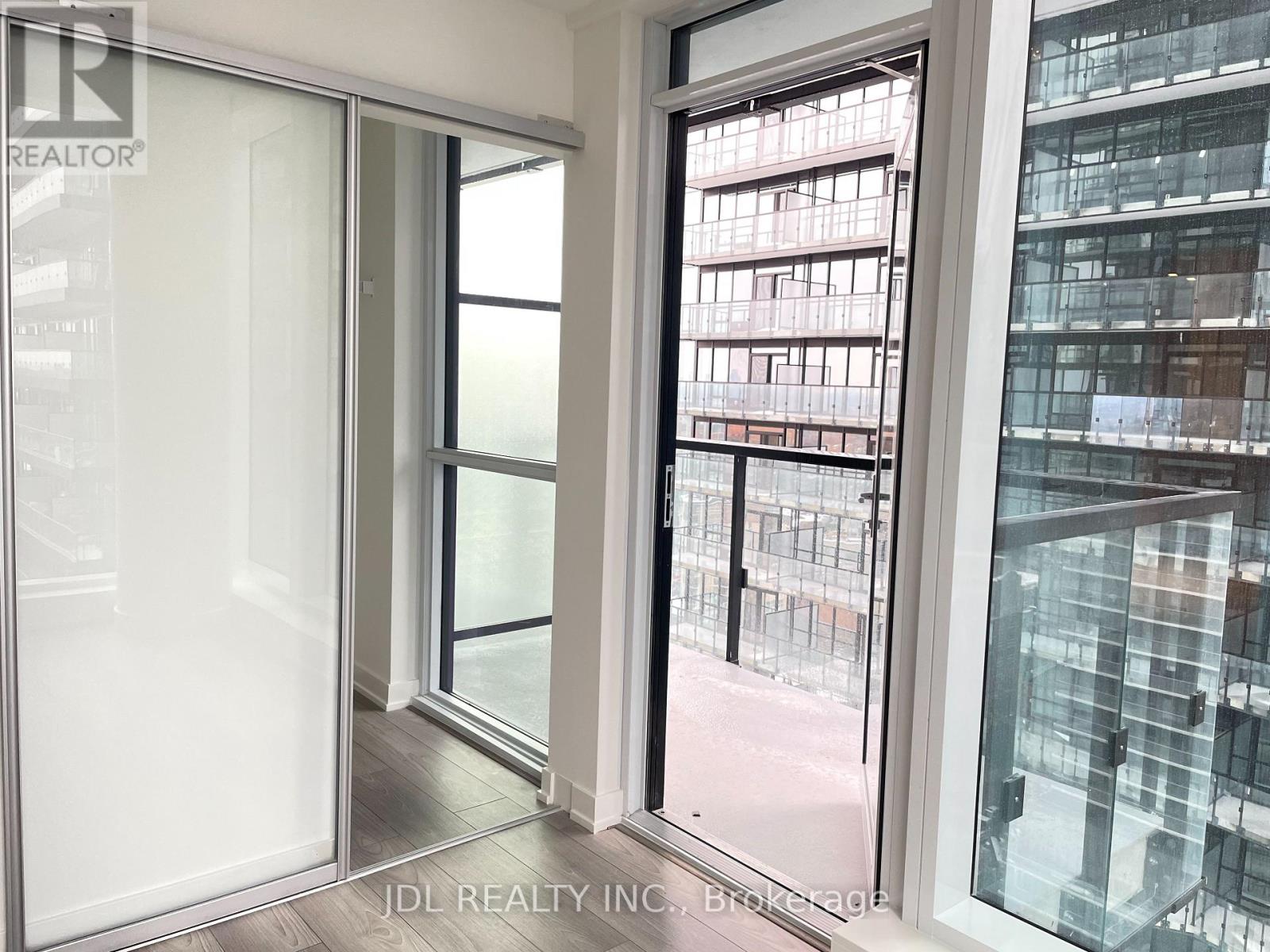 1810 - 120 Broadway Avenue, Toronto, Ontario  M4P 1V6 - Photo 10 - C12533774