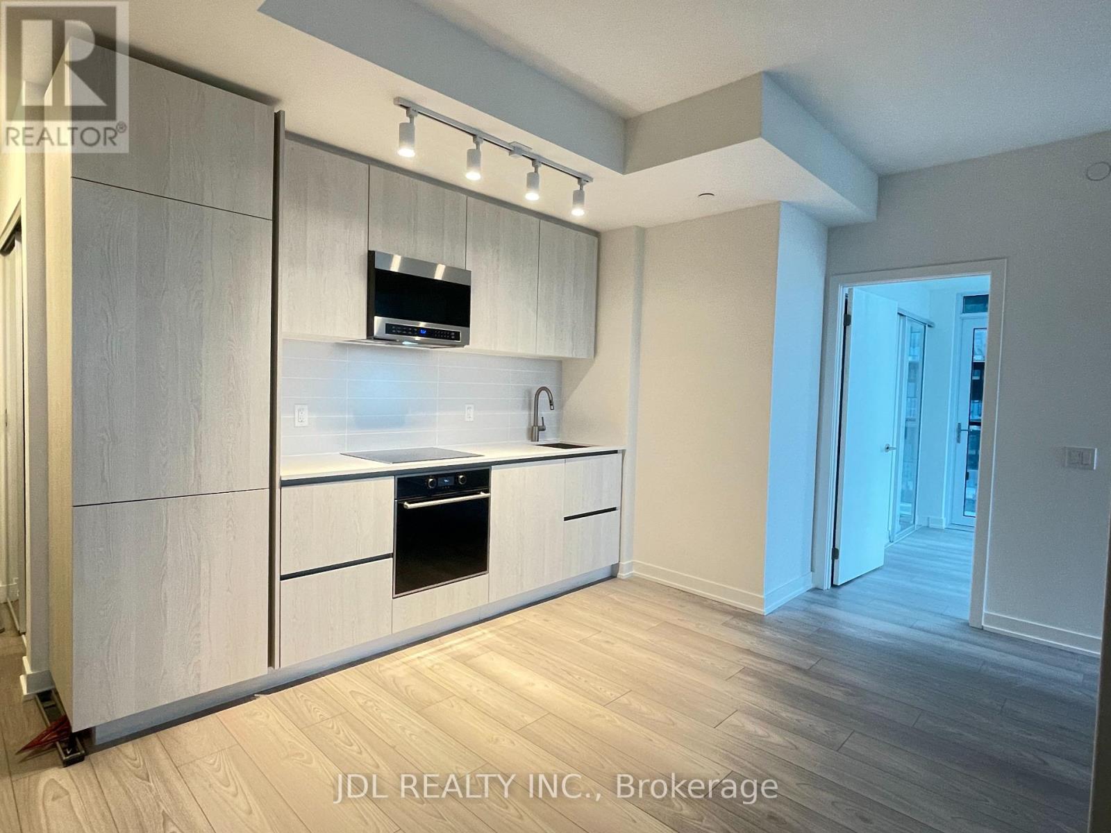 1810 - 120 Broadway Avenue, Toronto, Ontario  M4P 1V6 - Photo 5 - C12533774