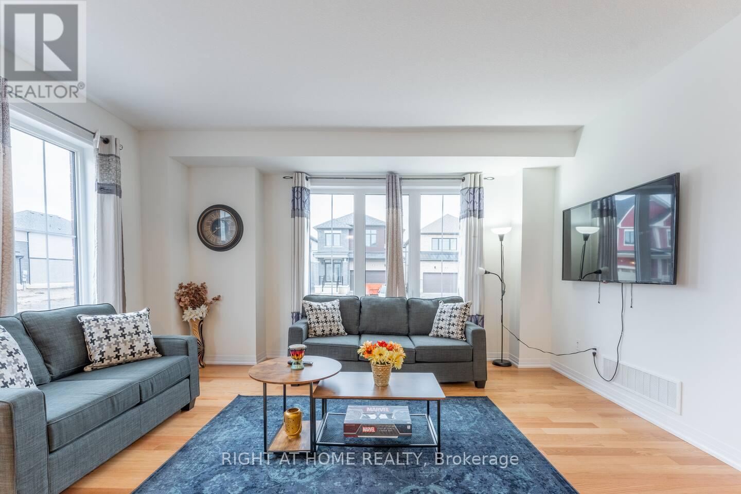 120 Velvet Way, Thorold, Ontario  L2V 0B8 - Photo 15 - X12539504