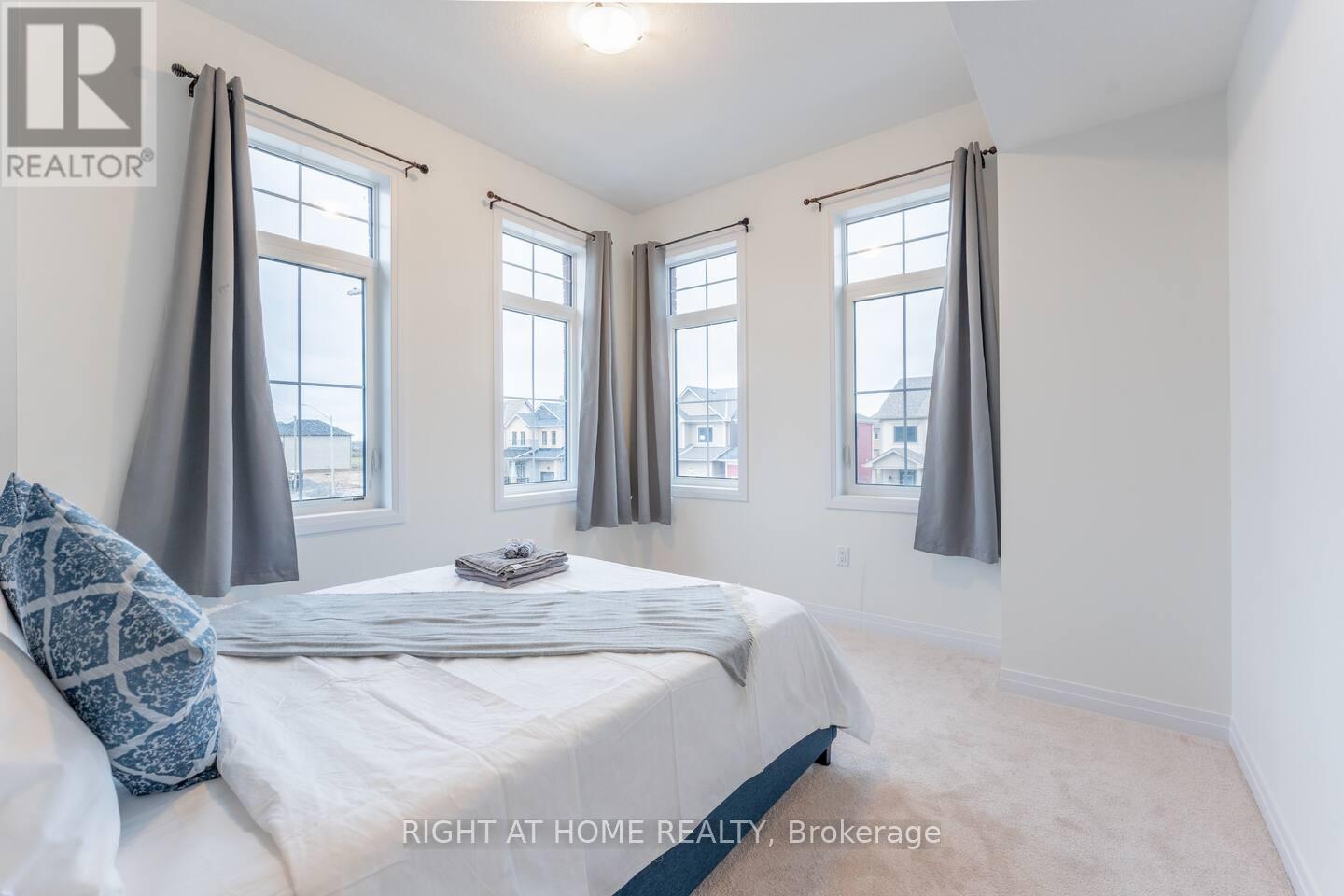 120 Velvet Way, Thorold, Ontario  L2V 0B8 - Photo 30 - X12539504