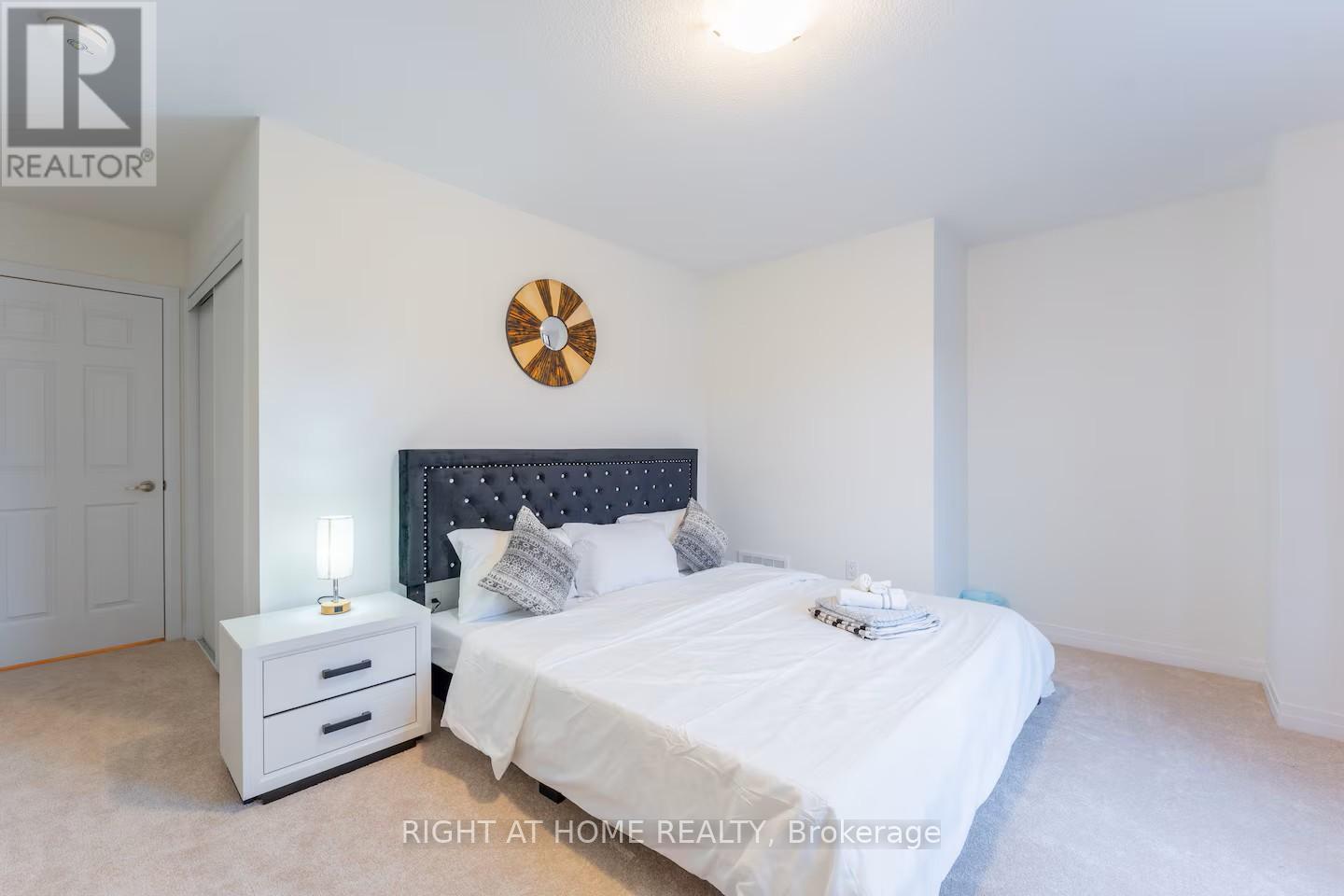 120 Velvet Way, Thorold, Ontario  L2V 0B8 - Photo 34 - X12539504