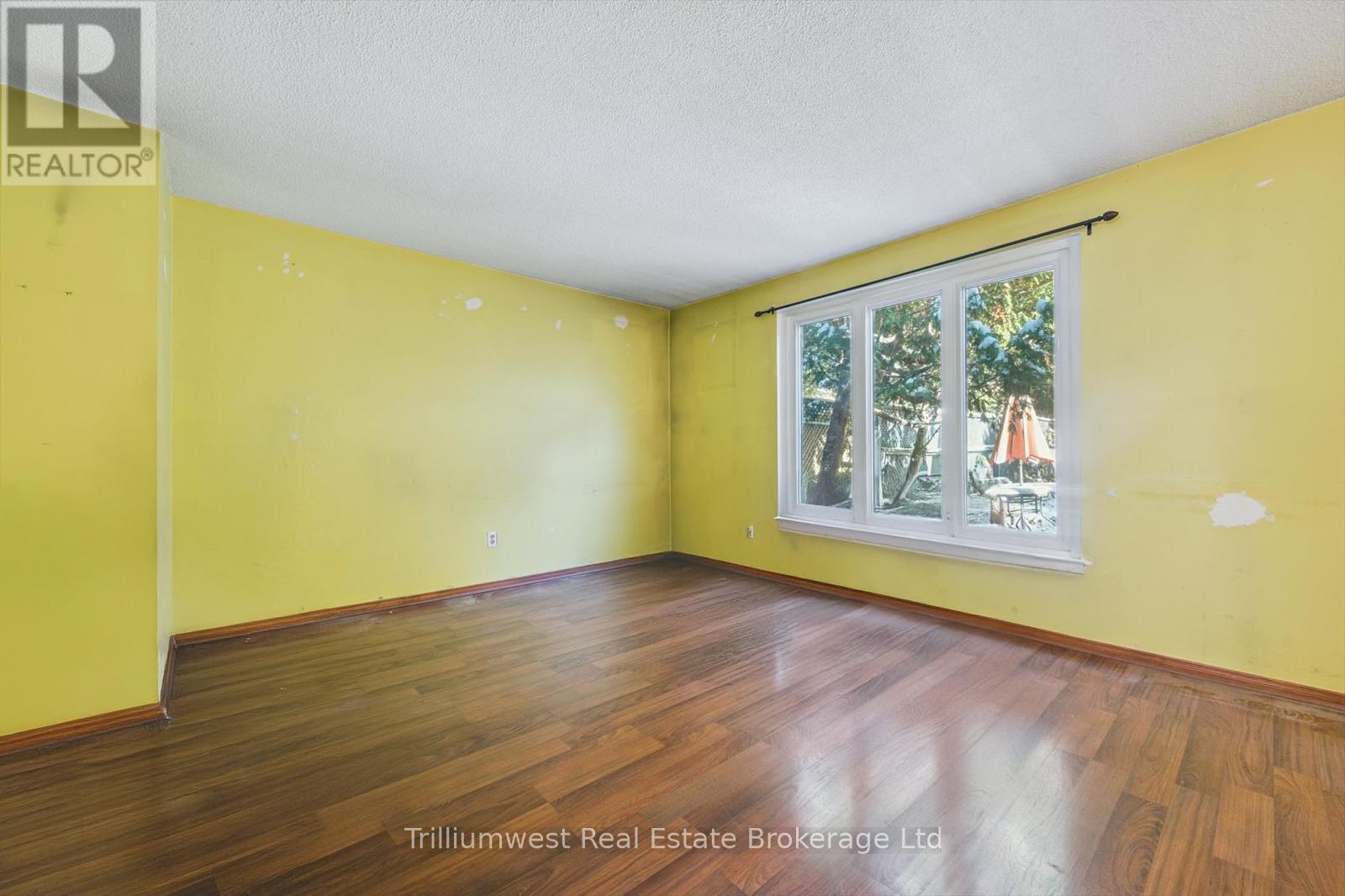 3173 Gwendale Crescent, Mississauga, Ontario  L5A 3B6 - Photo 13 - W12539552