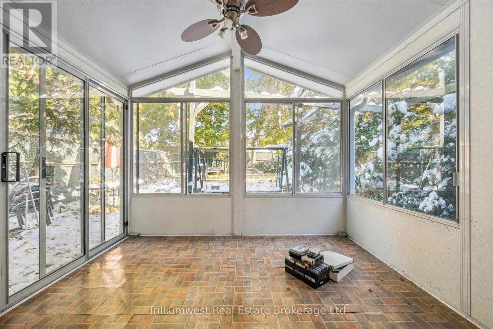 3173 Gwendale Crescent, Mississauga, Ontario  L5A 3B6 - Photo 16 - W12539552