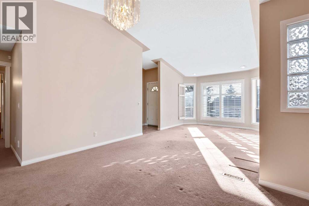 154 Sierra Morena Green Sw, Calgary, Alberta  T3H 3E4 - Photo 3 - A2269970