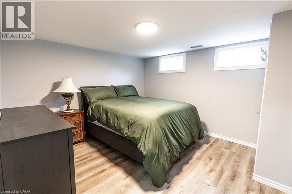 19 Russell Street, Brantford, Ontario  N3R 1Y8 - Photo 26 - 40776527