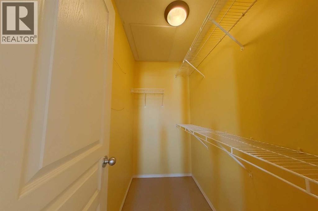 4, 295 Blackfoot Road W, Lethbridge, Alberta  T1K 8A6 - Photo 32 - A2265039