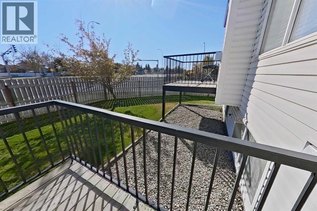 4, 295 Blackfoot Road W, Lethbridge, Alberta  T1K 8A6 - Photo 42 - A2265039