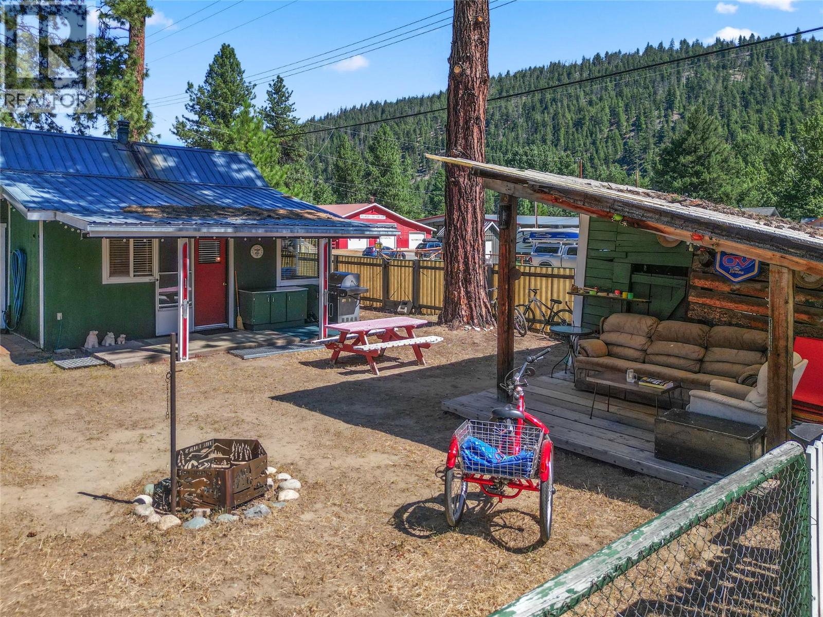 141 1st Street, Tulameen, British Columbia