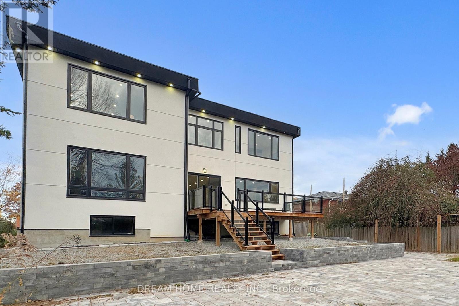 28 Scott Street, Whitby, Ontario  L1N 3L1 - Photo 41 - E12523302