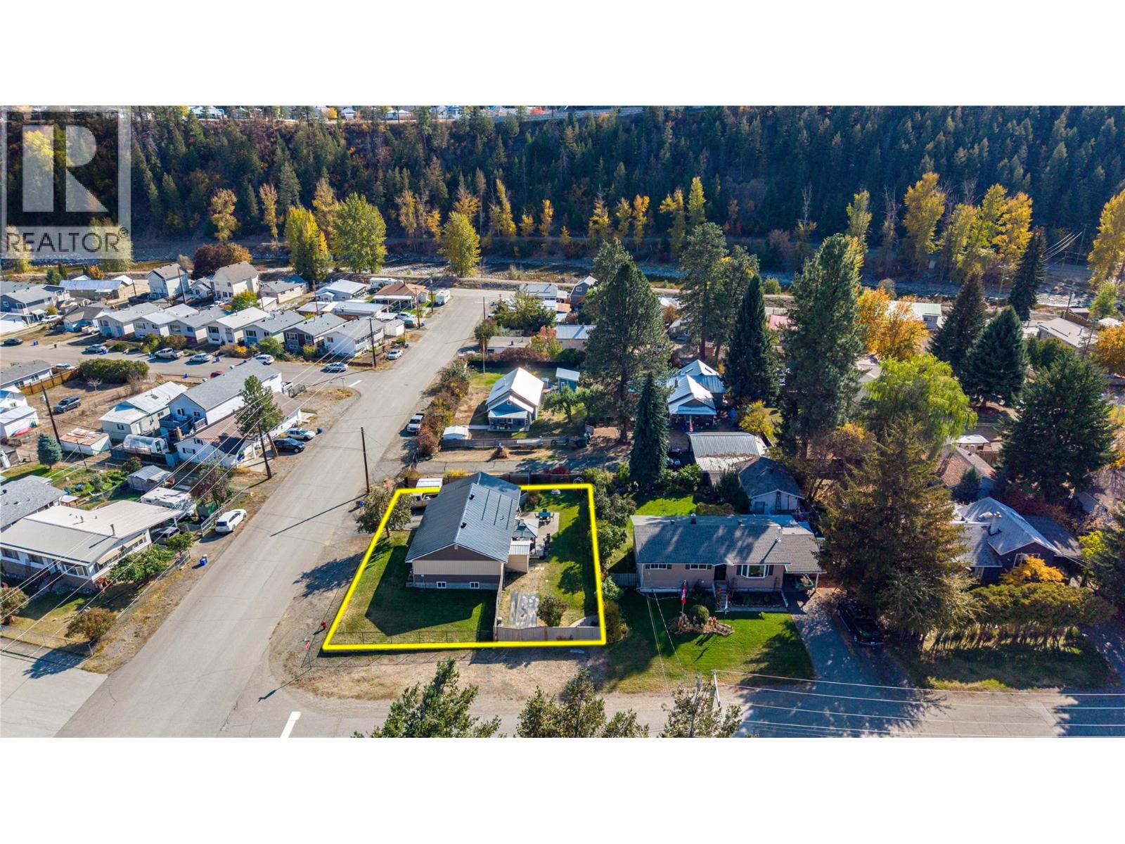 350 Pine Street, Princeton, British Columbia  V0X 1W0 - Photo 42 - 10365299