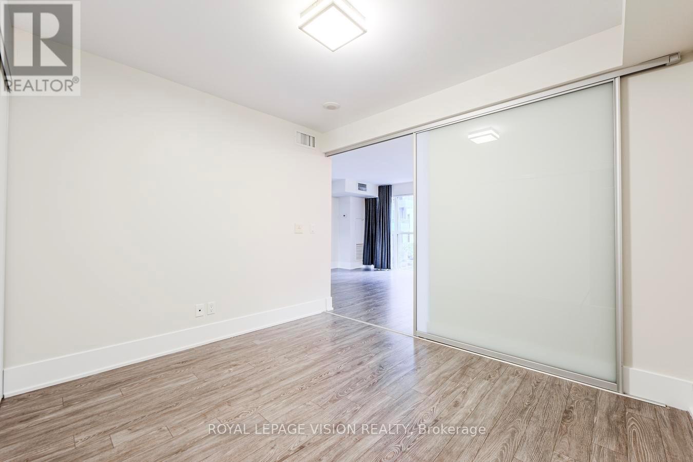 308 - 300 Front Street W, Toronto, Ontario  M5V 0E9 - Photo 17 - C12539568