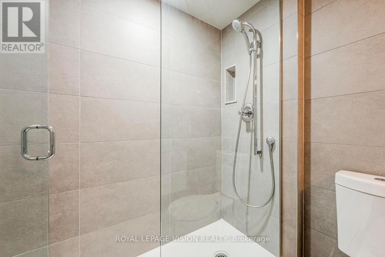 308 - 300 Front Street W, Toronto, Ontario  M5V 0E9 - Photo 9 - C12539568