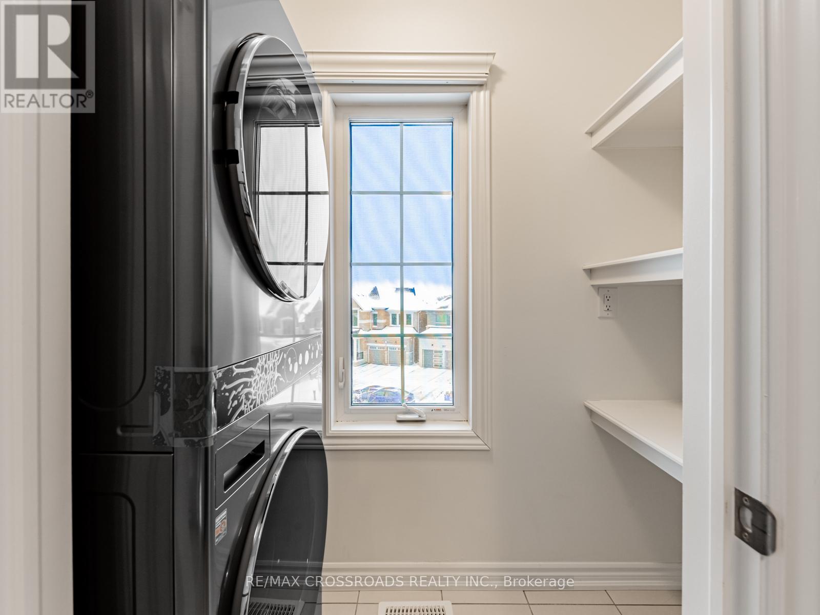 288 Beaverbrae Drive, Markham, Ontario  L6C 3L1 - Photo 23 - N12539550