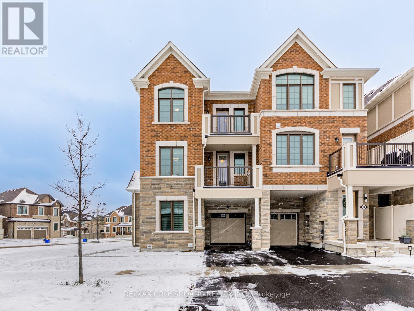 288 Beaverbrae Drive, Markham, Ontario  L6C 3L1 - Photo 3 - N12539550