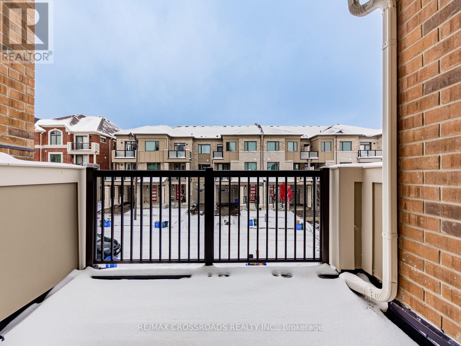 288 Beaverbrae Drive, Markham, Ontario  L6C 3L1 - Photo 35 - N12539550
